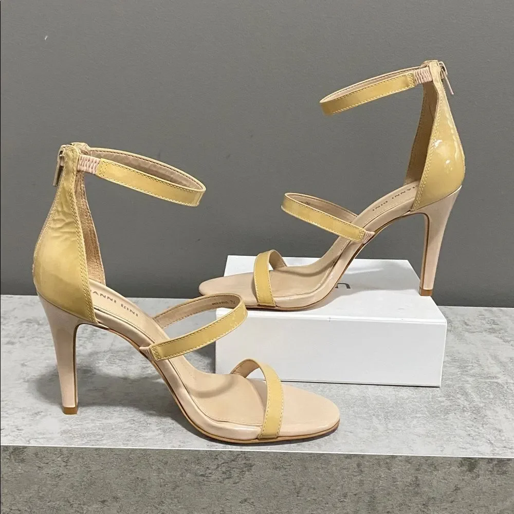 Gianni Bini Tan Strappy Stiletto Heels Size 7 - Picture 2 of 11